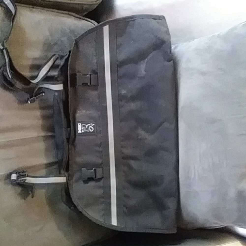 Chrome Industries Sling "Citizen" Messenger Bag